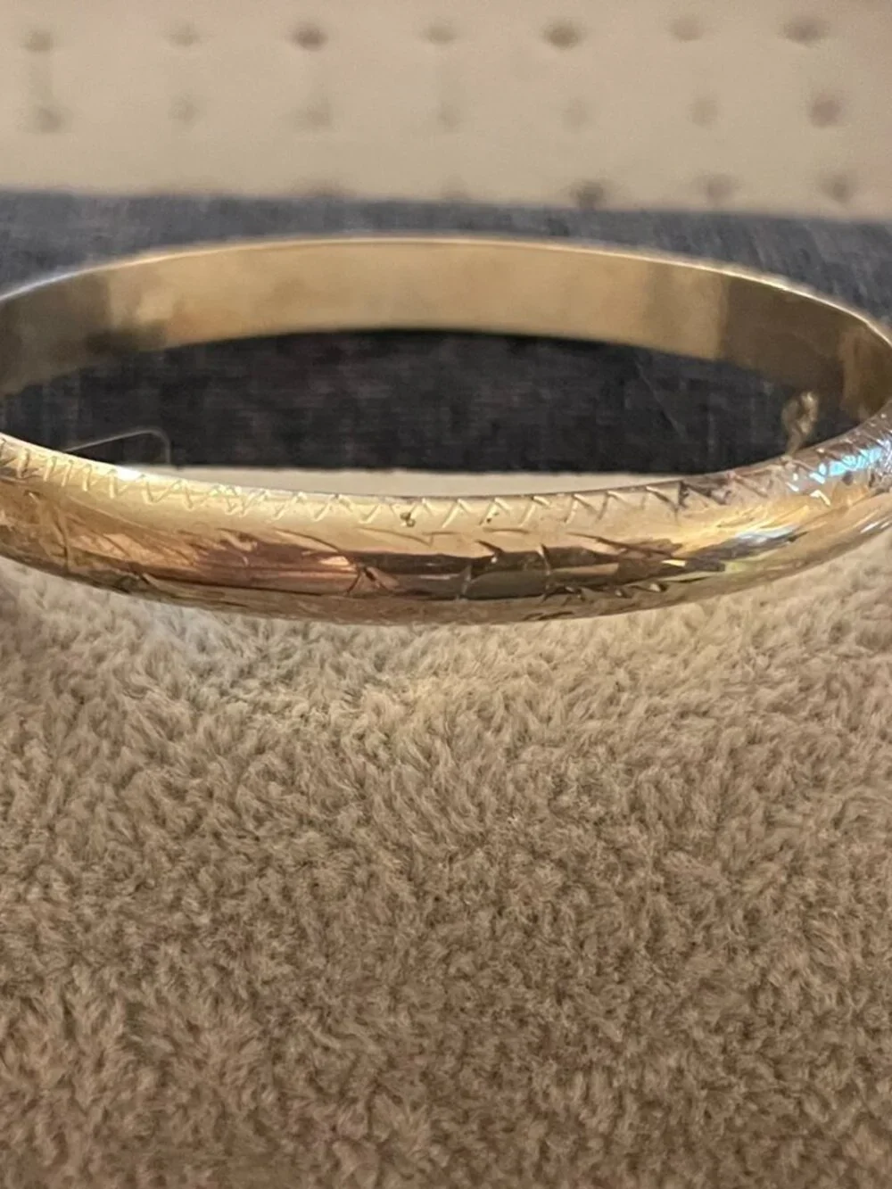Vintage Sterling Silver Etched Bracelet Bangle 925 9 grams lightweight 1940s ?